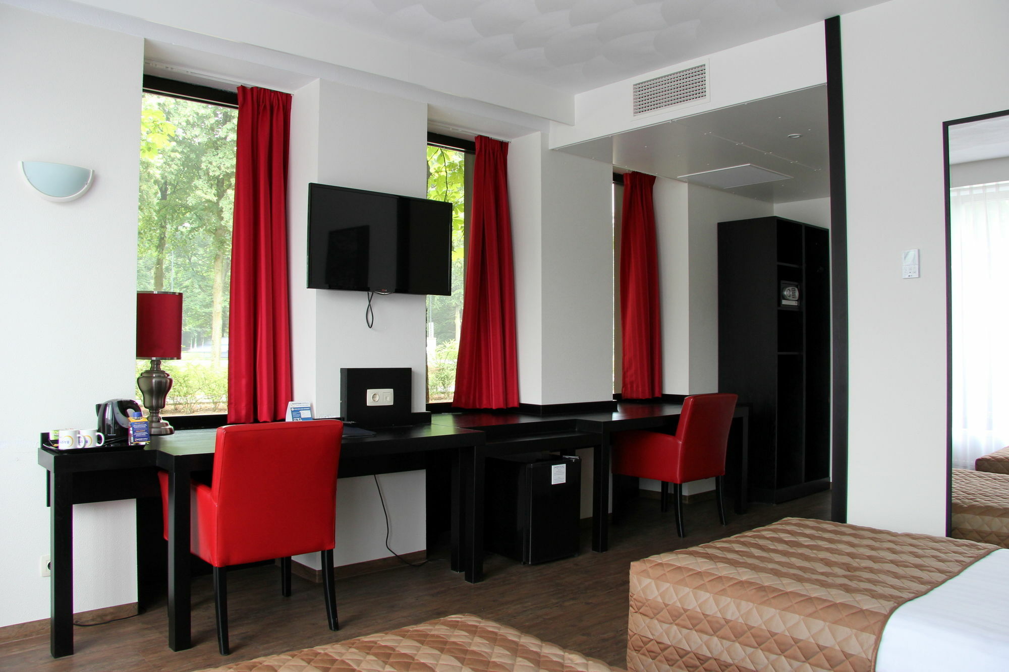 Bastion Hotel Apeldoorn Het Loo Extérieur photo